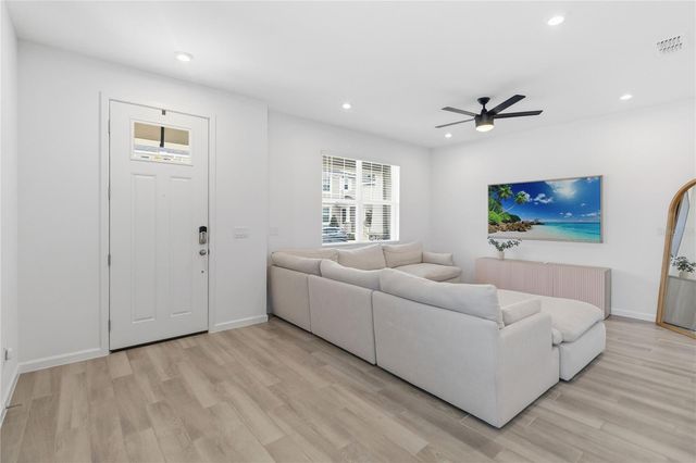 1326 TARFLOWER DRIVE, Winter Springs, FL 32708