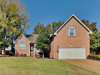 602 Parrish Woods, Mount Juliet, TN 37122