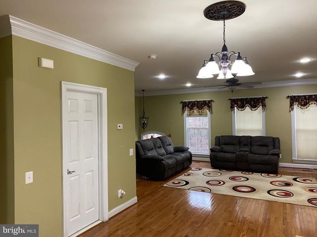 43581 WHITE CAP TER, Chantilly, VA 20152
