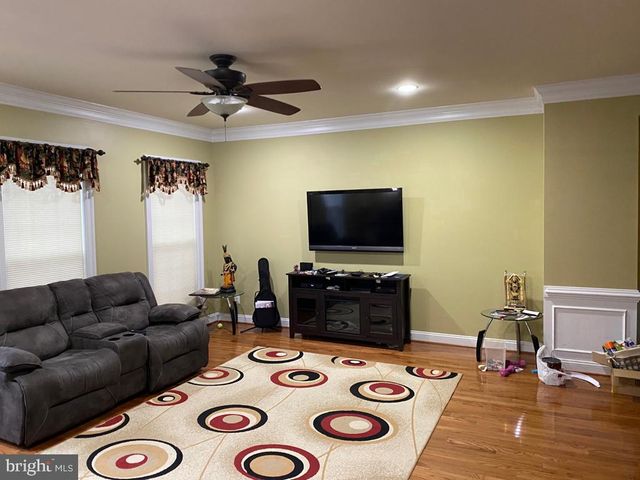 43581 WHITE CAP TER, Chantilly, VA 20152