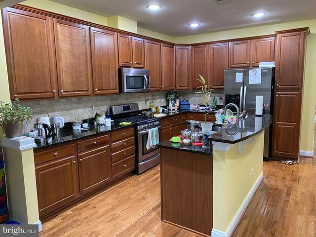 43581 WHITE CAP TER, Chantilly, VA 20152