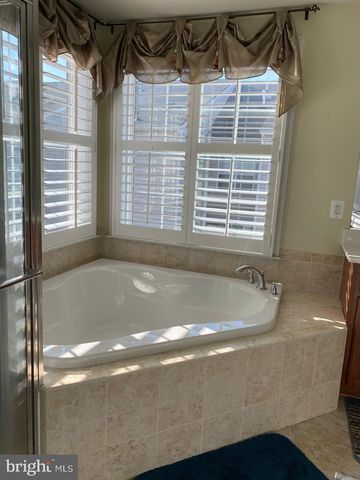 43581 WHITE CAP TER, Chantilly, VA 20152