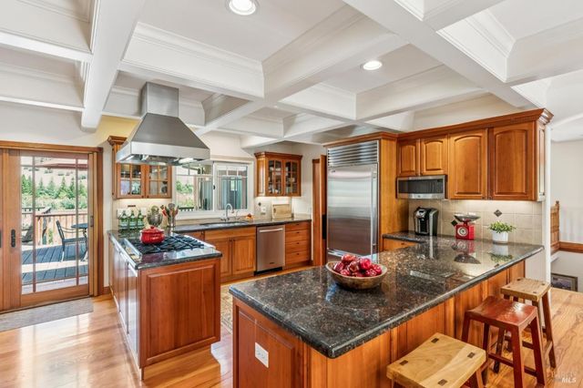 4111 Lovall Valley Rd, Sonoma, CA 95476