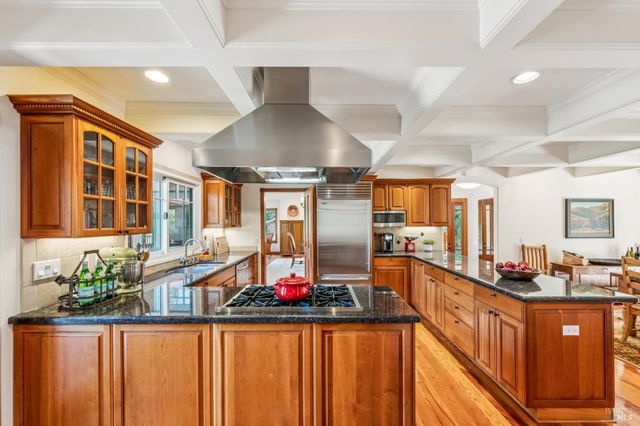 4111 Lovall Valley Rd, Sonoma, CA 95476