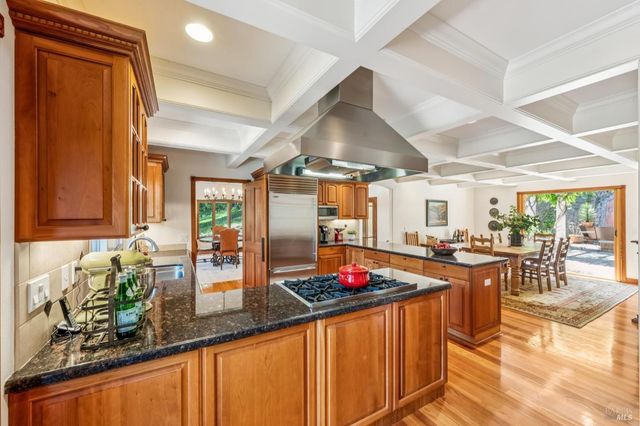 4111 Lovall Valley Rd, Sonoma, CA 95476