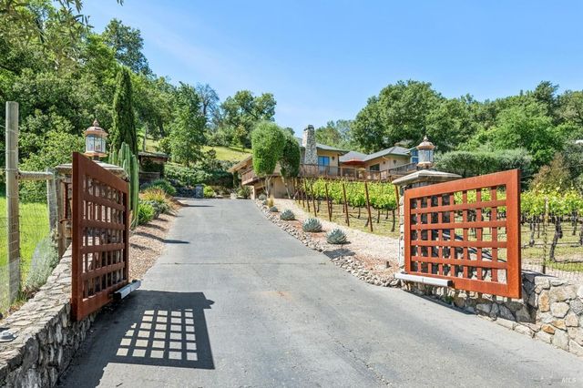 4111 Lovall Valley Rd, Sonoma, CA 95476