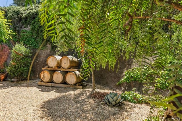 4111 Lovall Valley Rd, Sonoma, CA 95476