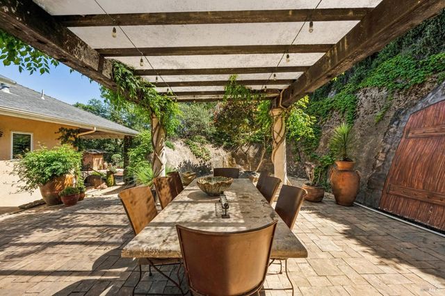 4111 Lovall Valley Rd, Sonoma, CA 95476