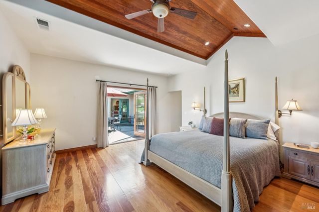 4111 Lovall Valley Rd, Sonoma, CA 95476