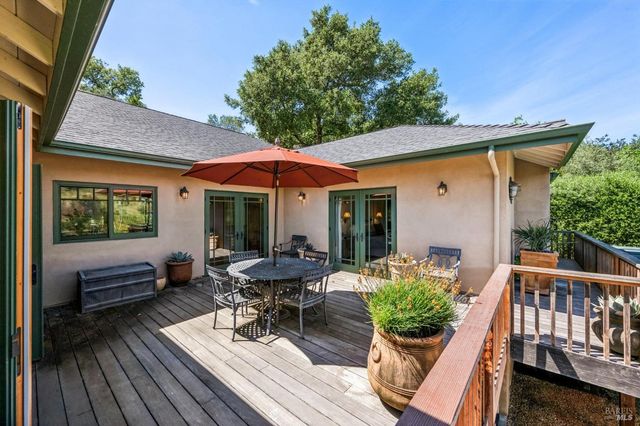 4111 Lovall Valley Rd, Sonoma, CA 95476