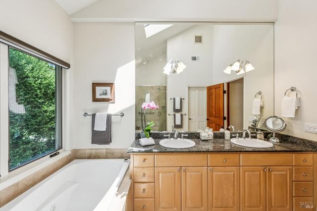 4111 Lovall Valley Rd, Sonoma, CA 95476