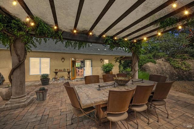 4111 Lovall Valley Rd, Sonoma, CA 95476