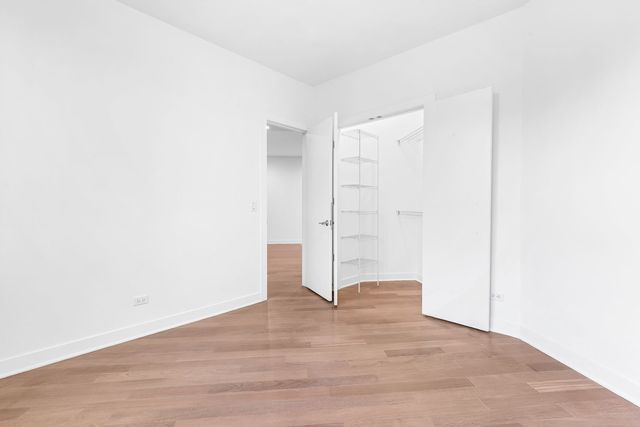 914 W Hubbard Street 104, Chicago, IL 60642