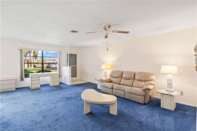 3906 SE 11th PL # 601, Cape Coral, FL 33904