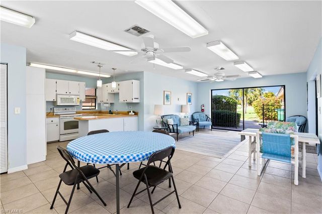 3906 SE 11th PL # 601, Cape Coral, FL 33904