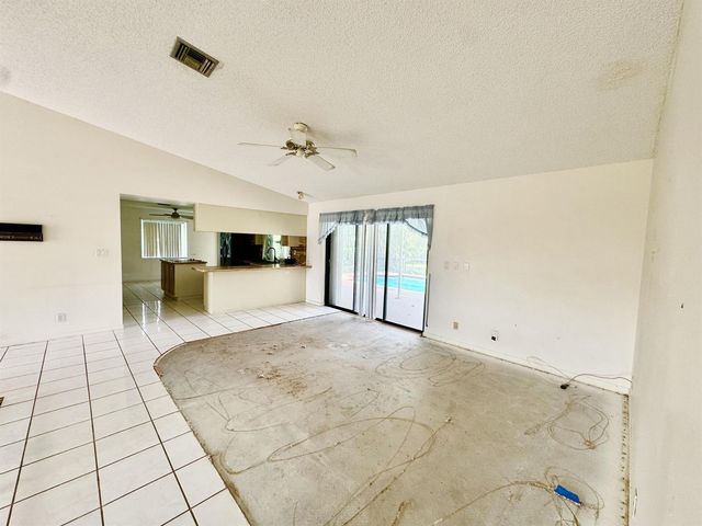 2022 NW 112th Avenue, Coral Springs, FL 33071