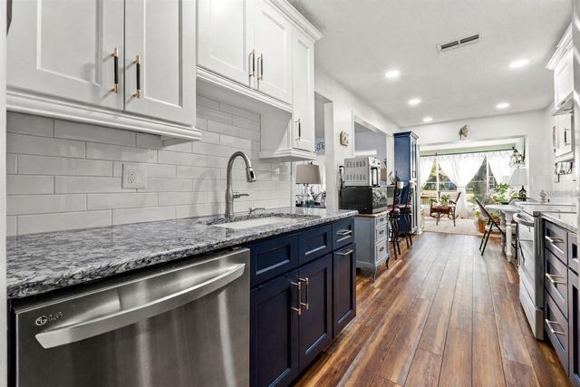 7427 HEATHER WALK DRIVE, Weeki Wachee, FL 34613