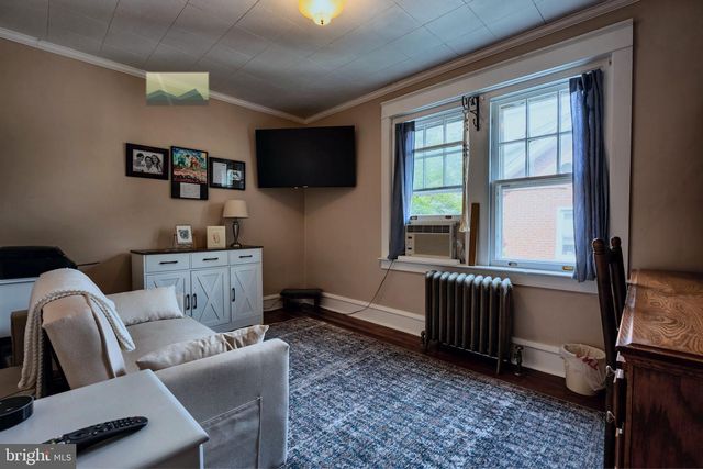 113 S 7TH ST, North Wales, PA 19454