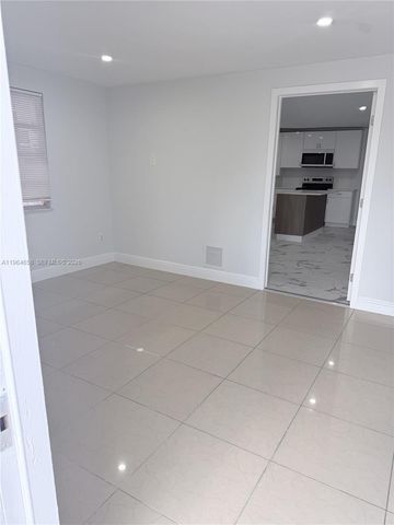 6829 SW 25th Street, Miami, FL 33155