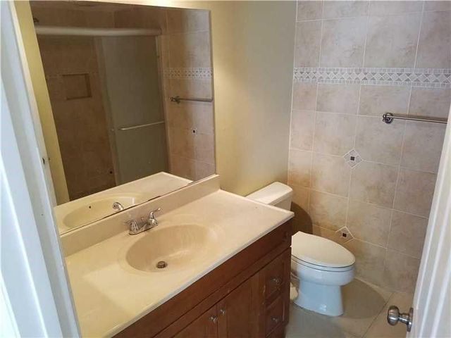 8750 Royal Palm Boulevard 106, Coral Springs, FL 33065