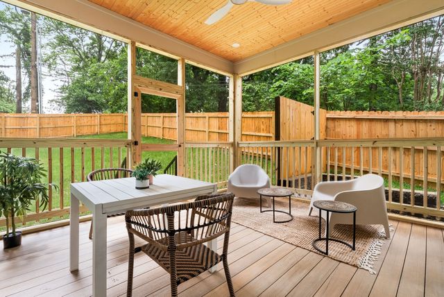 5705B Vine Ridge Dr, Nashville, TN 37205