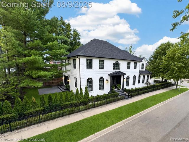 788 S Bates Street, Birmingham, MI 48009