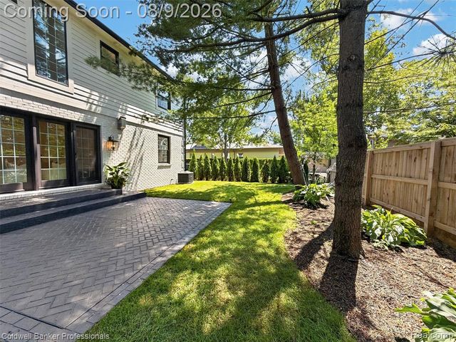 788 S Bates Street, Birmingham, MI 48009