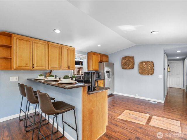 7701 Hardeson Road #104, Everett, WA 98203