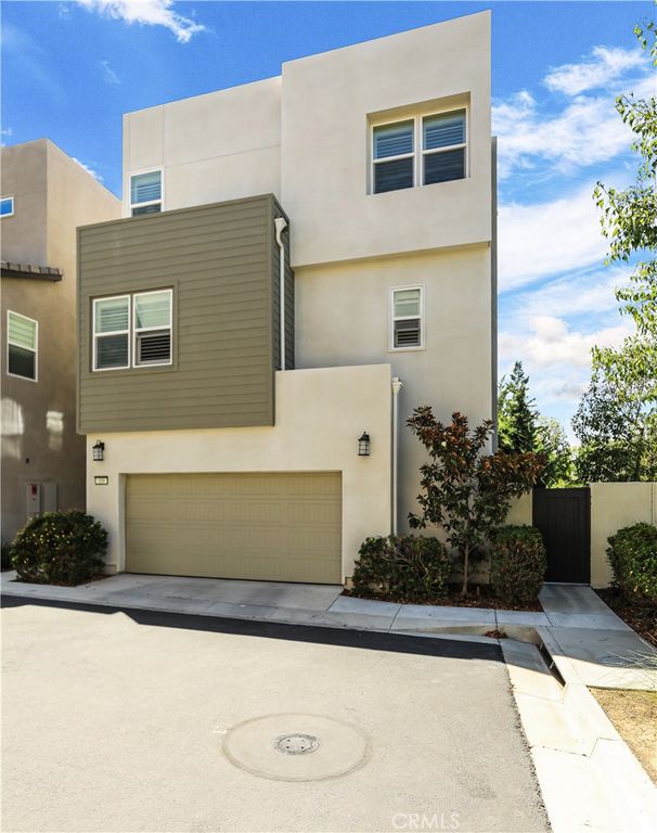 109 Glance, Irvine, CA 92618 — photo 2