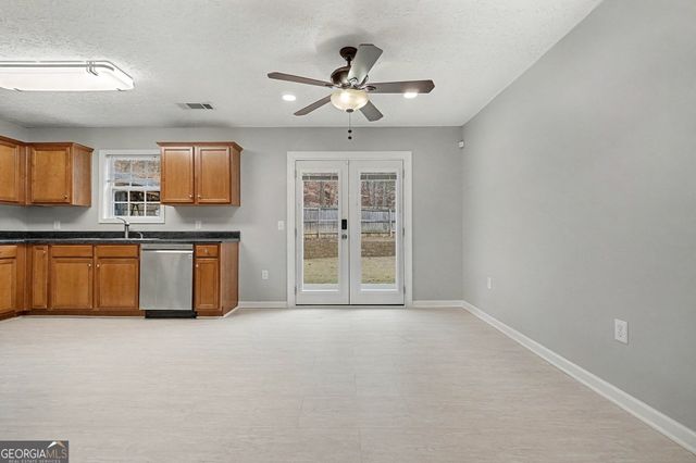 307 Remington Place Boulevard, Dallas, GA 30157