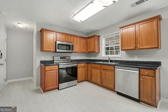 307 Remington Place Boulevard, Dallas, GA 30157