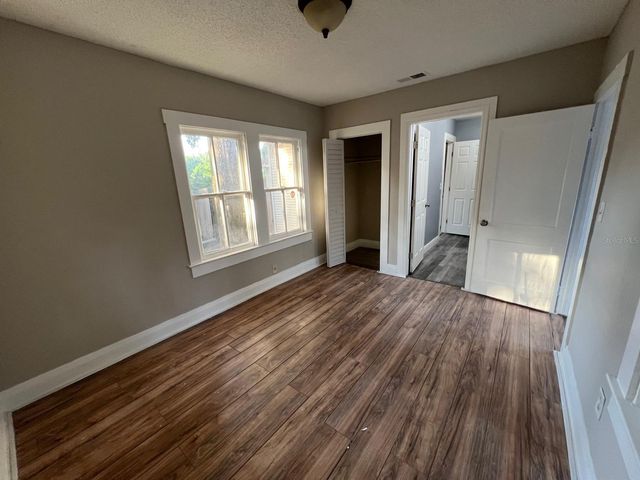 8210 N 13TH STREET, Tampa, FL 33604
