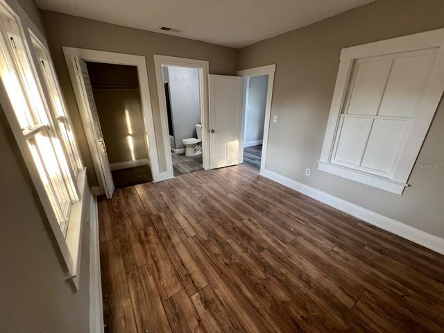 8210 N 13TH STREET, Tampa, FL 33604