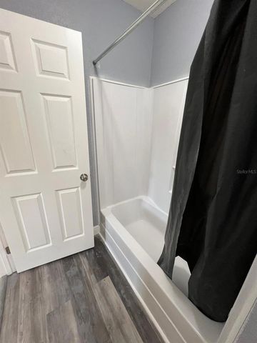 8210 N 13TH STREET, Tampa, FL 33604