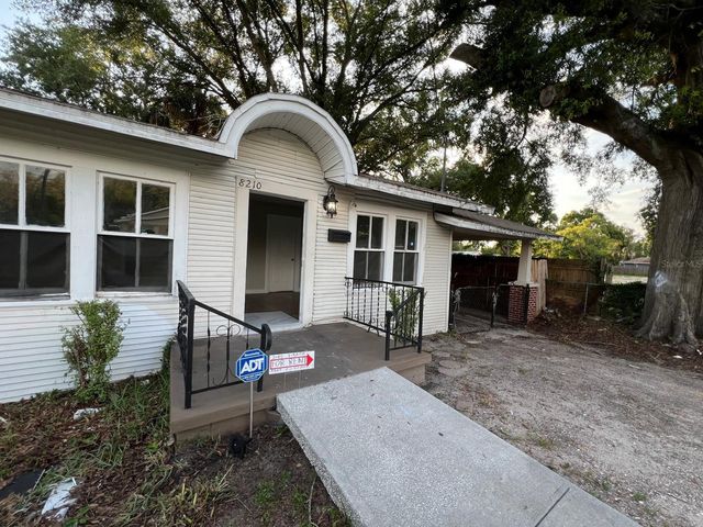 8210 N 13TH STREET, Tampa, FL 33604
