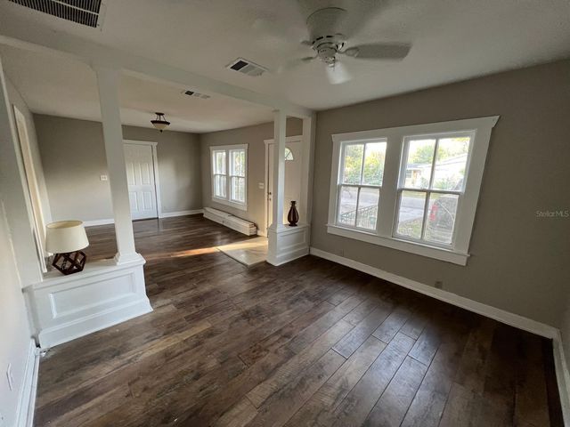 8210 N 13TH STREET, Tampa, FL 33604