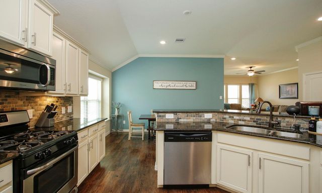 3872 Oakmist Bend Lane, Spring, TX 77386