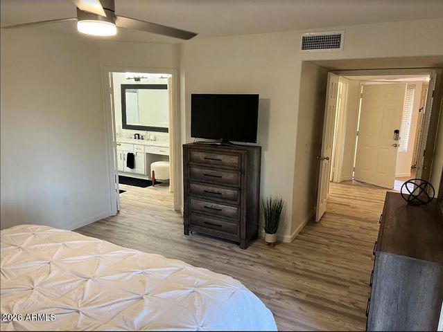 9775 N 94TH Place 103, Scottsdale, AZ 85258