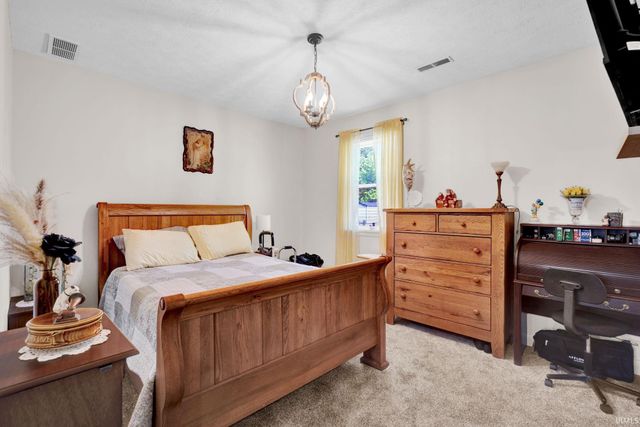 577A Southridge Drive, Bedford, IN 47421