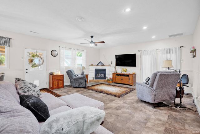 577A Southridge Drive, Bedford, IN 47421