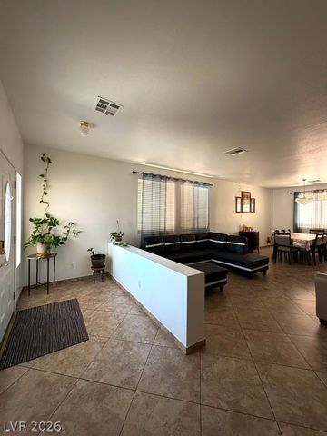 5933 Spinnaker Point Avenue, Las Vegas, NV 89110