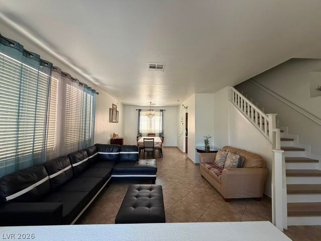 5933 Spinnaker Point Avenue, Las Vegas, NV 89110