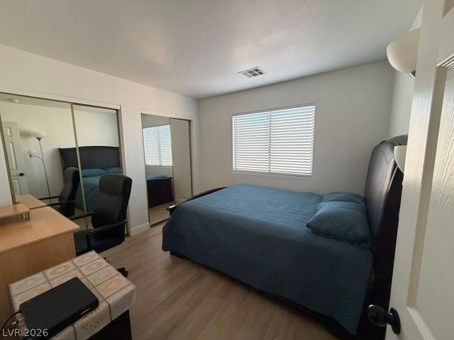 5933 Spinnaker Point Avenue, Las Vegas, NV 89110