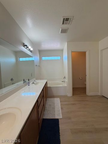 5933 Spinnaker Point Avenue, Las Vegas, NV 89110