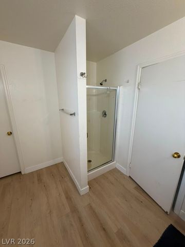 5933 Spinnaker Point Avenue, Las Vegas, NV 89110