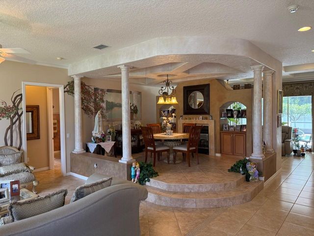96 ESPERANTO DRIVE, Palm Coast, FL 32164