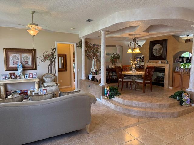 96 ESPERANTO DRIVE, Palm Coast, FL 32164