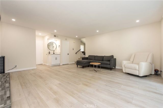 965 Northampton Way, Fullerton, CA 92833