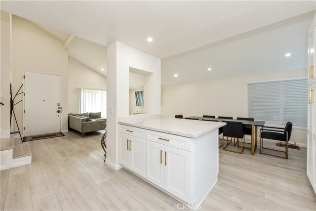 965 Northampton Way, Fullerton, CA 92833