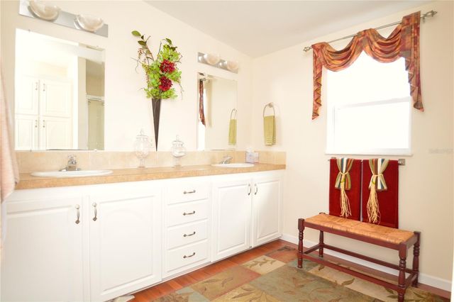 717 CAREFREE, Venice, FL 34285